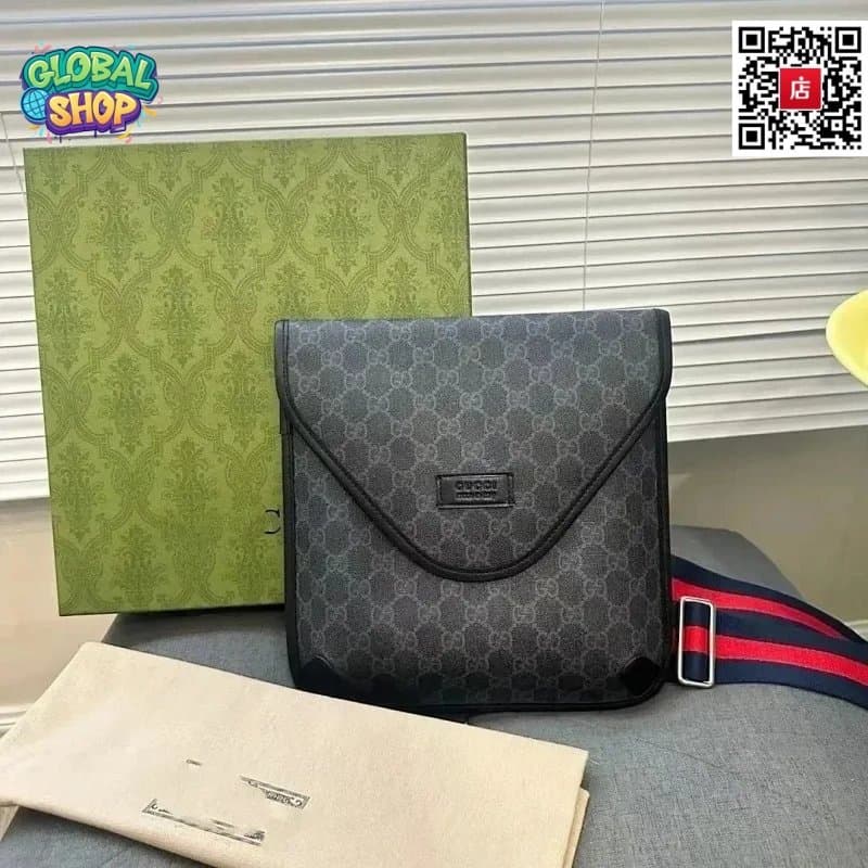 MLB Hobo Bag NY Yankees Monogram — 15