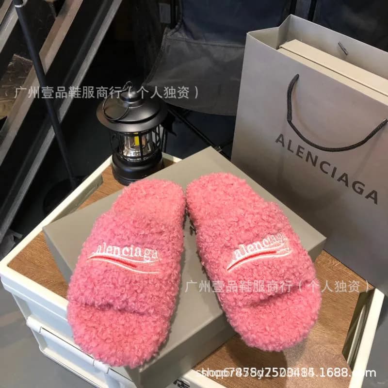 Balenciaga Speed Slide Fluffy Pink — Pink flat bottom (43-45 customized, non-refundable)