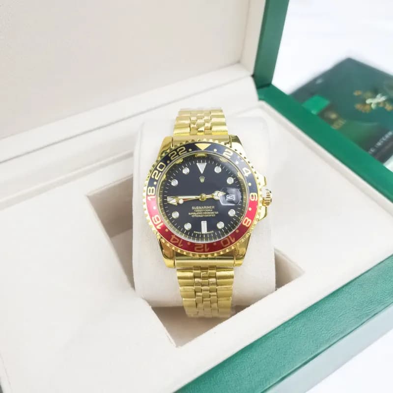 Rolex Submariner White Dial with Black Bezel — 四针可乐圈五铢金色 黑红圈黑面