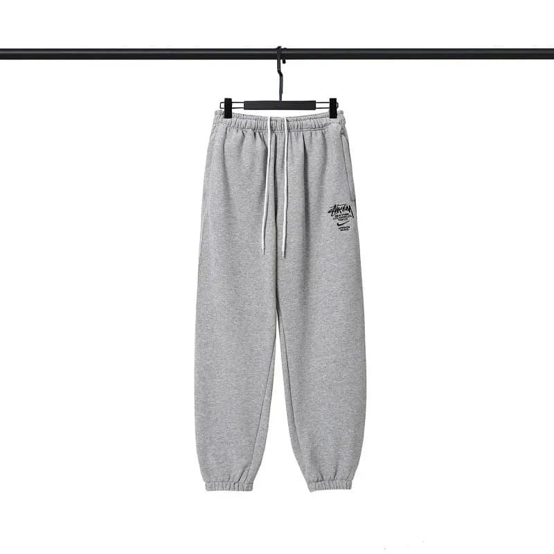 Nike Essential Hoodie Classic — B12