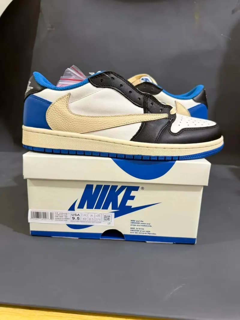 Air Jordan 1 Low Royal Blue