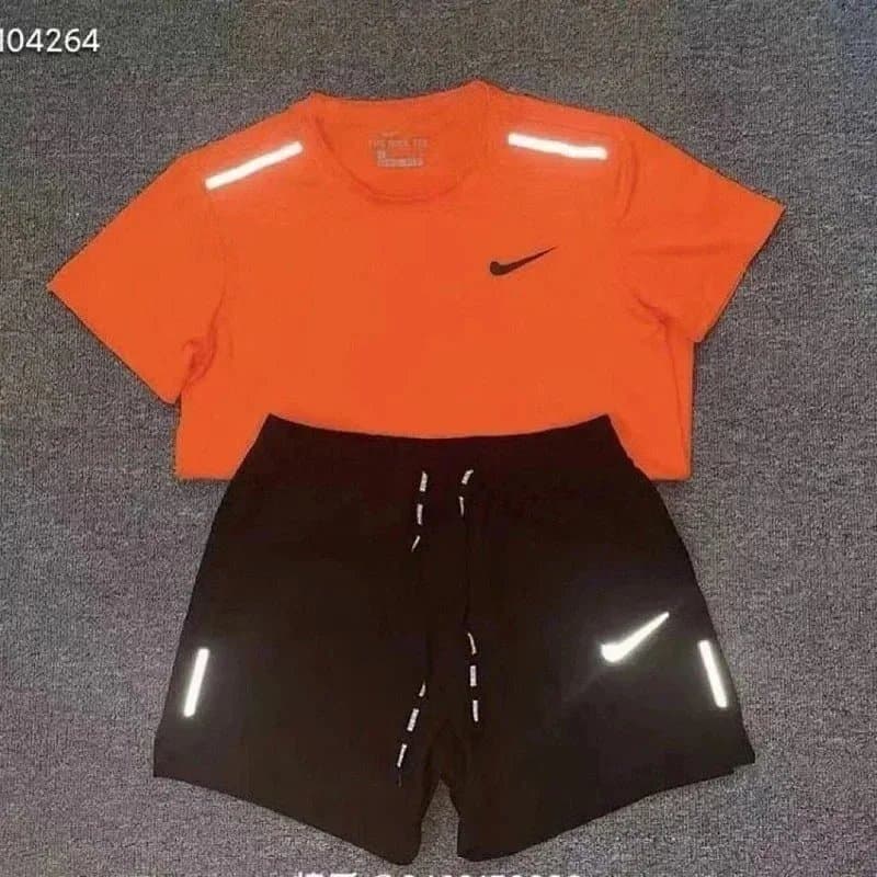 Nike Reflective Performance Set White/Black Reflective — 反光打勾短袖+短裤（橙色套装）