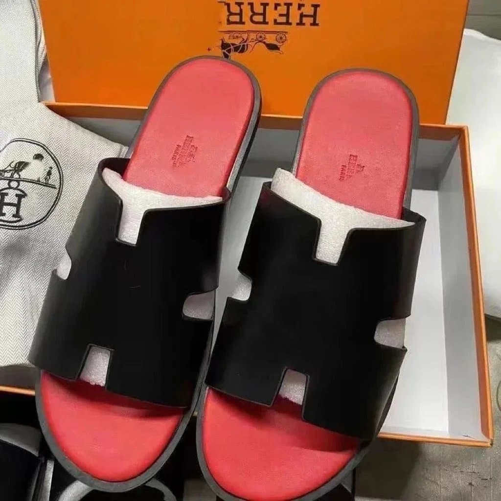 Hermès Oran Slide Black Leather with Red Sole