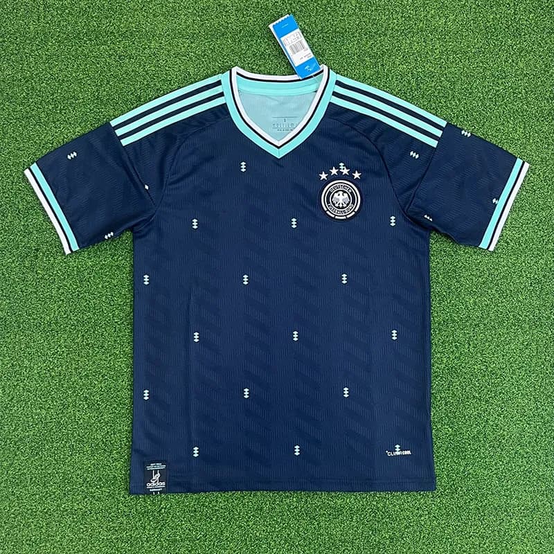 Adidas Manchester United Home Jersey Snapdragon Sponsor — 2627 german g away game