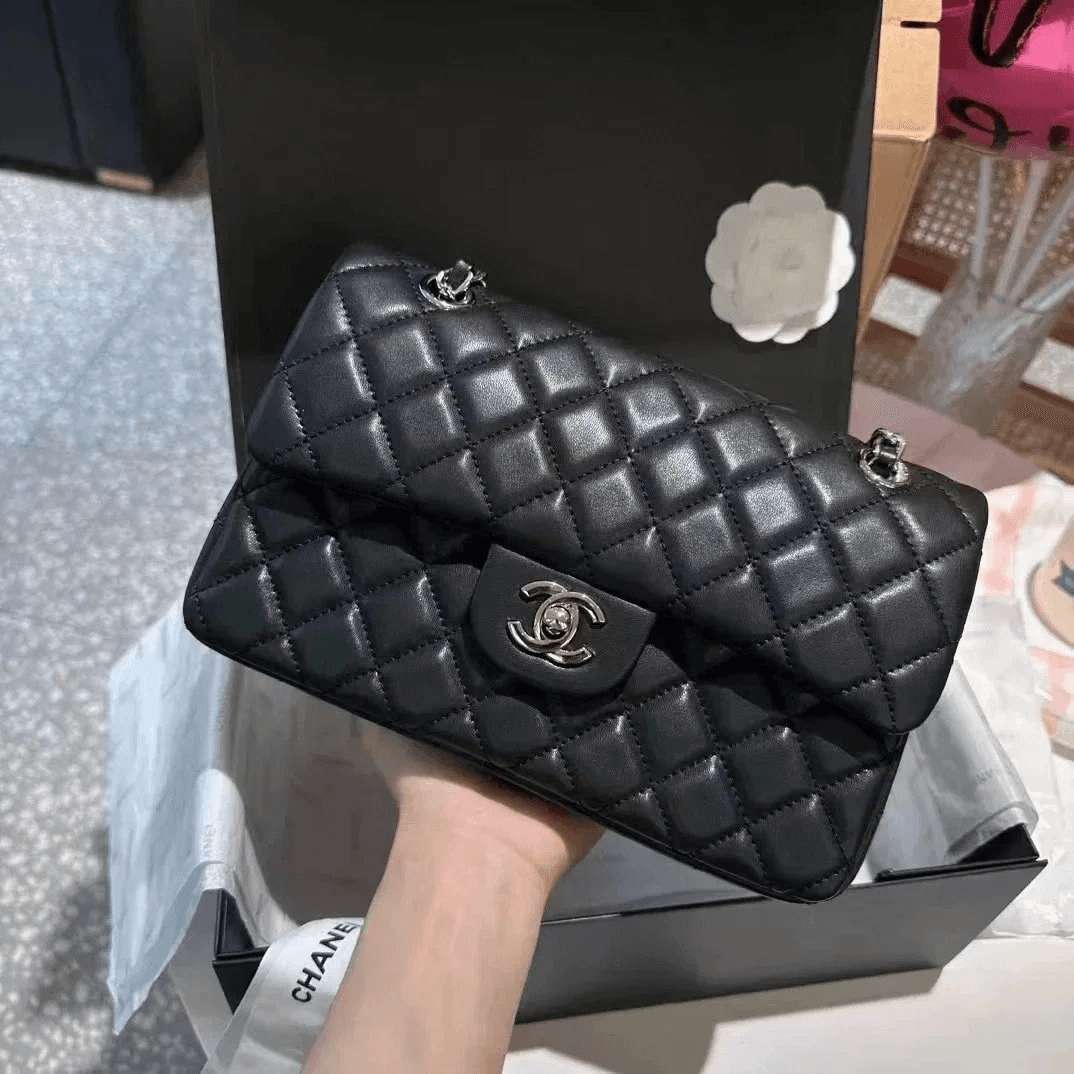 Louis Vuitton Neverfull MM Multicolor Monogram — 香奈儿经典款