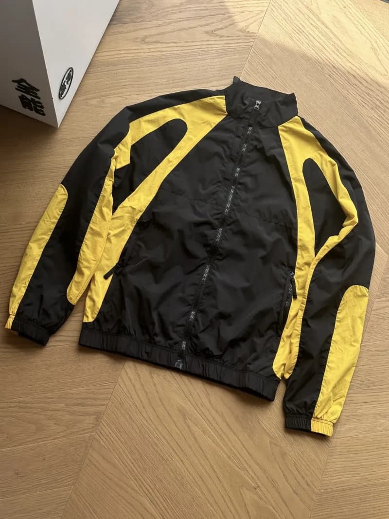 Nike Windbreaker Jacket Black Yellow Panel