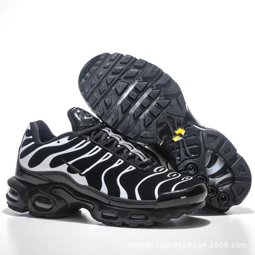 Nike Air Max Plus Triple White — TN1-21