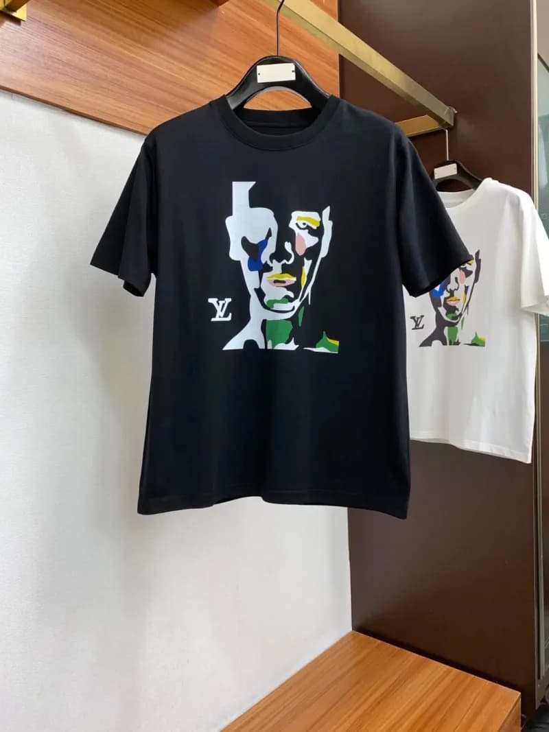 Louis Vuitton T-Shirt Script Logo — 38