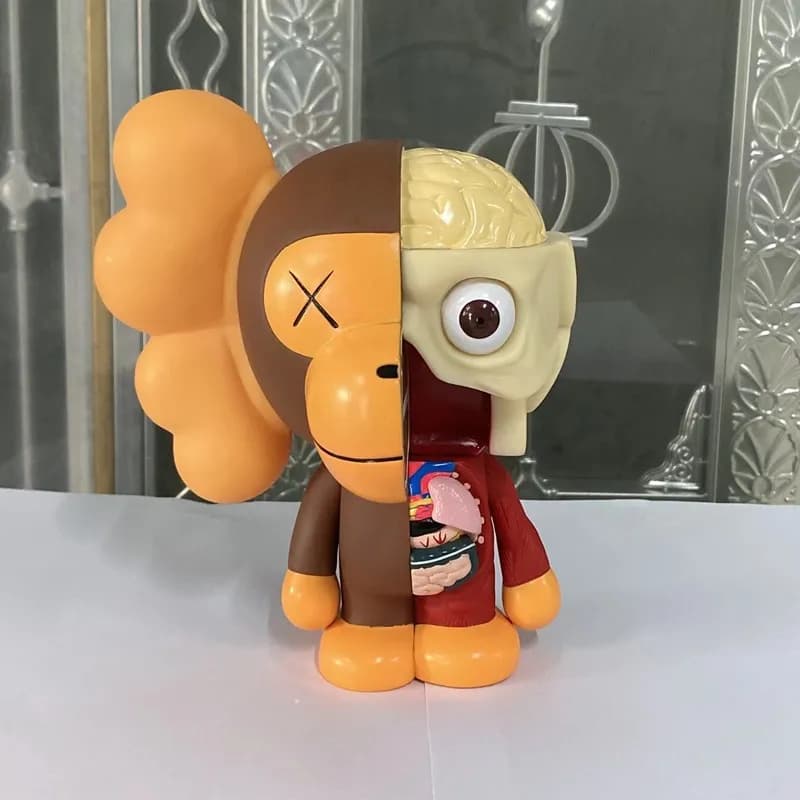 BAPE × KAWS Half-Brain Ape Figure Split Brain Design — 半解剖猴子18cm-咖色