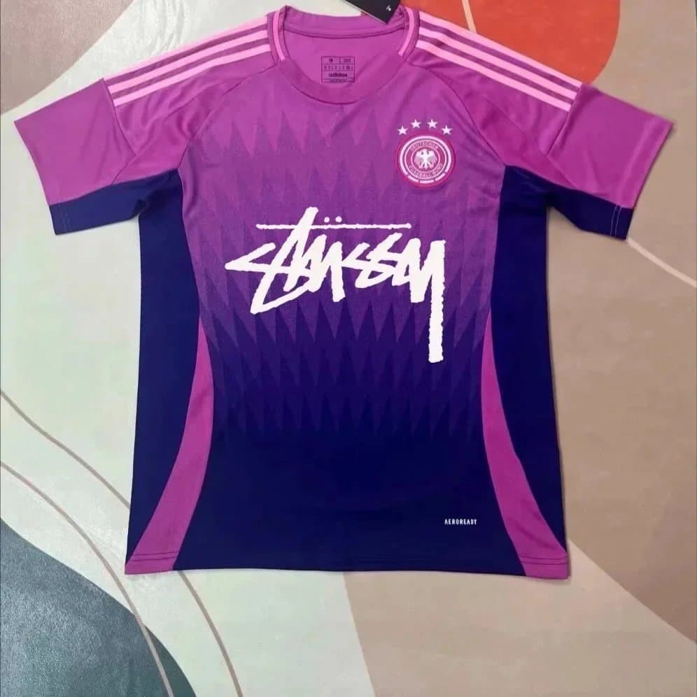 Stüssy Graphic Tee Korea Edition — 012