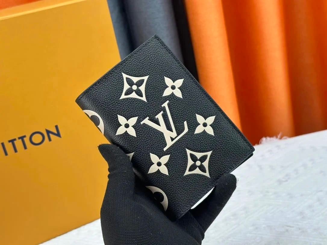 Louis Vuitton Compact Wallet Monogram Empreinte