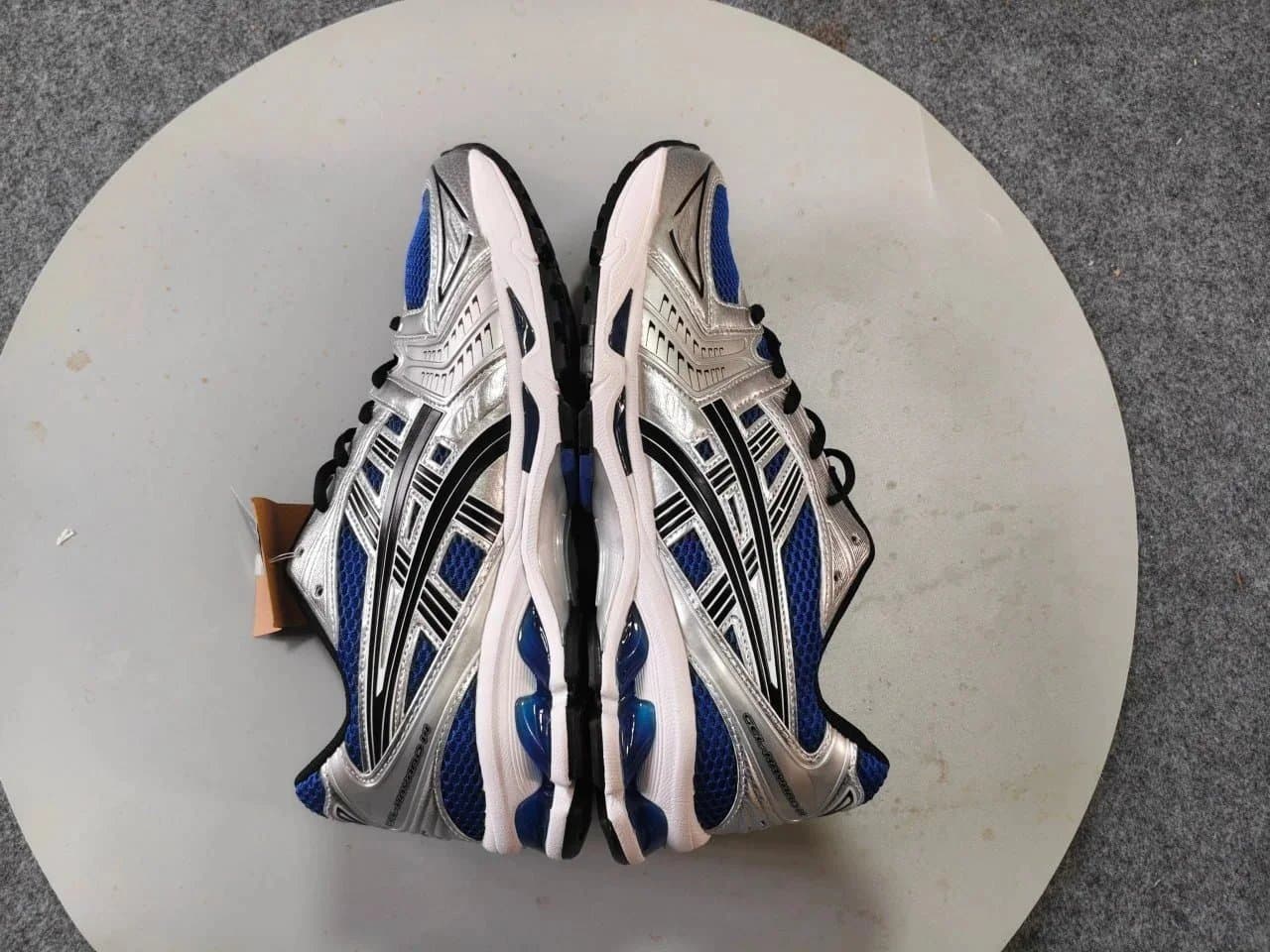 Nike Air Max Plus Triple White — 25
