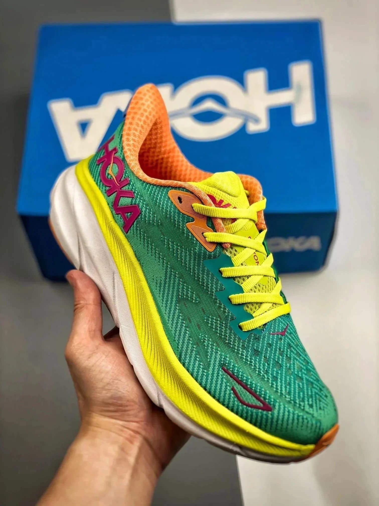 Hoka Clifton Lime Ice — 9