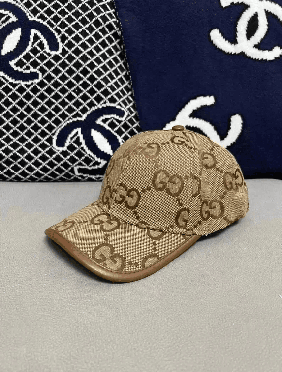 Gucci Baseball Cap GG Monogram