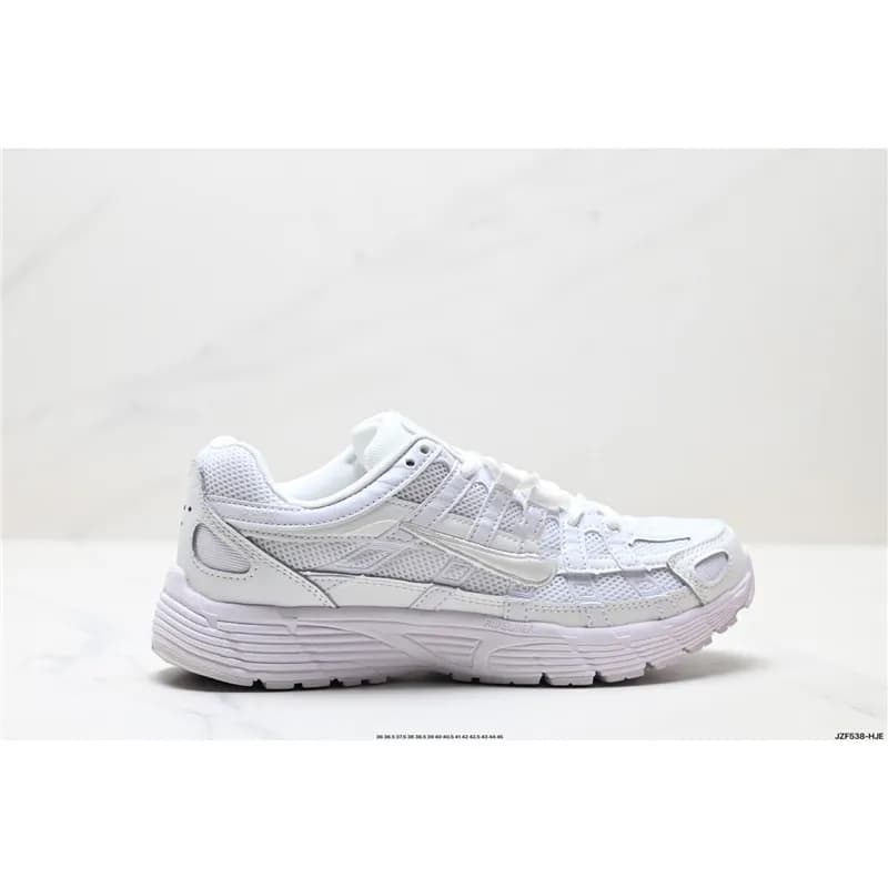 Nike Air Max Plus Triple White