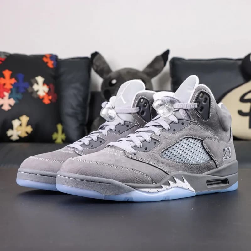 Air Jordan 5 Retro