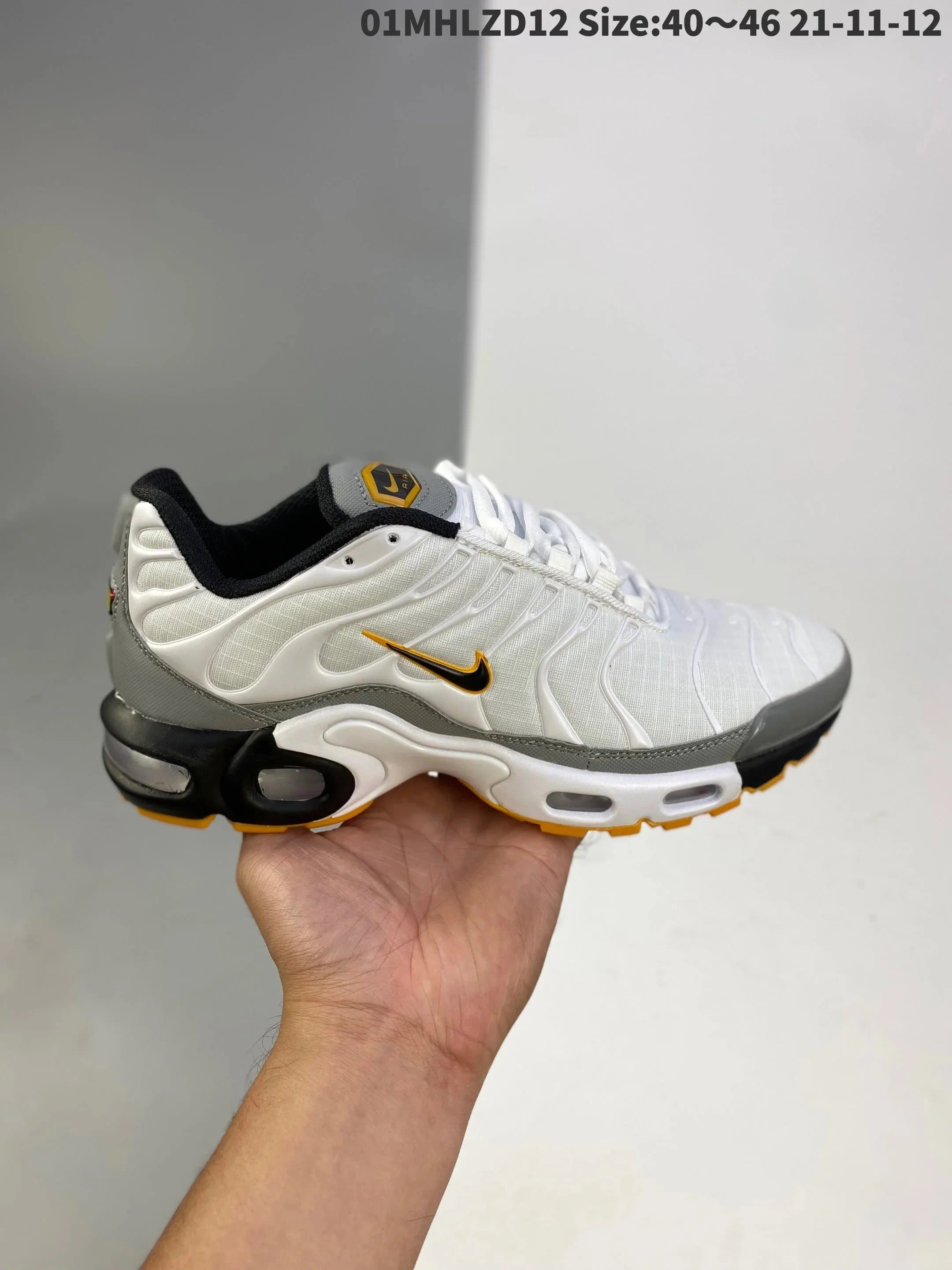 Nike Air Max Plus White Grey Black