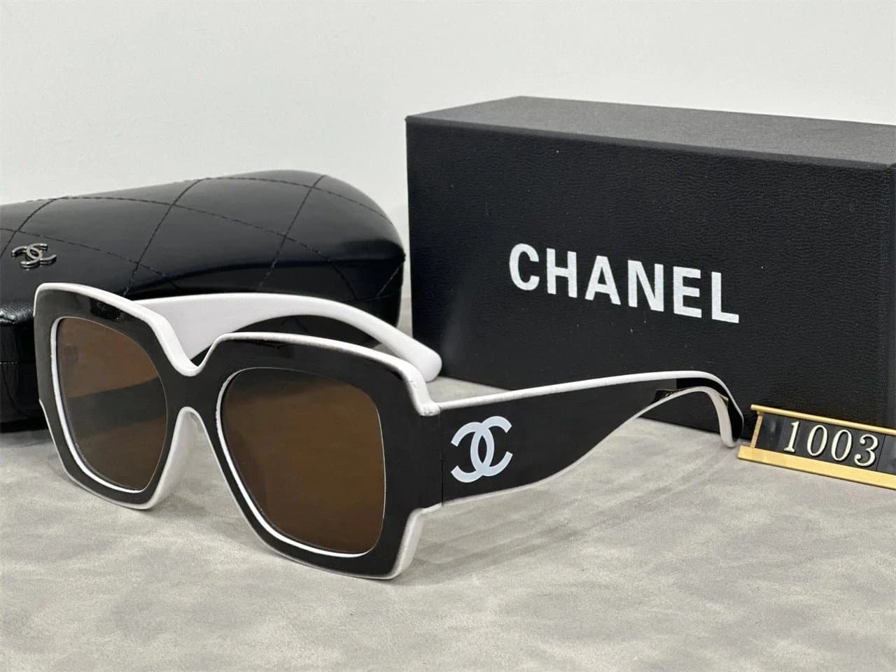 Chanel Sunglasses CC Logo Frame