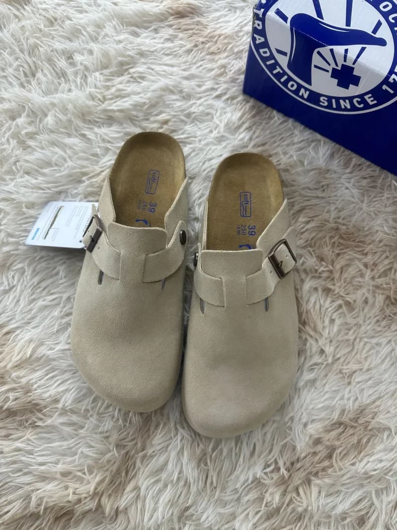 Birkenstock Boston Clog Suede