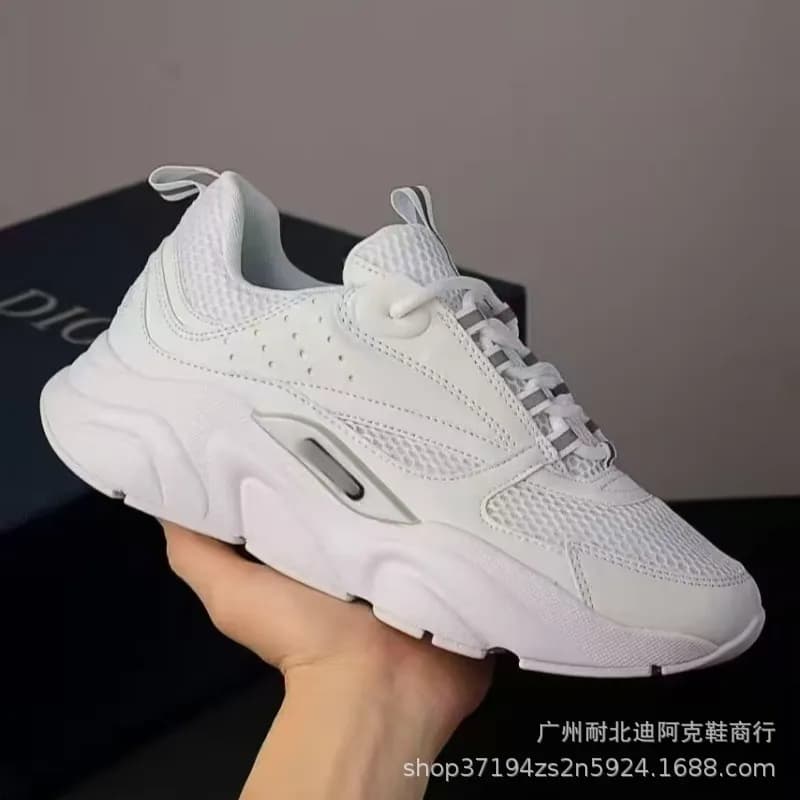 Balenciaga Triple S Pastel Mix — 全白