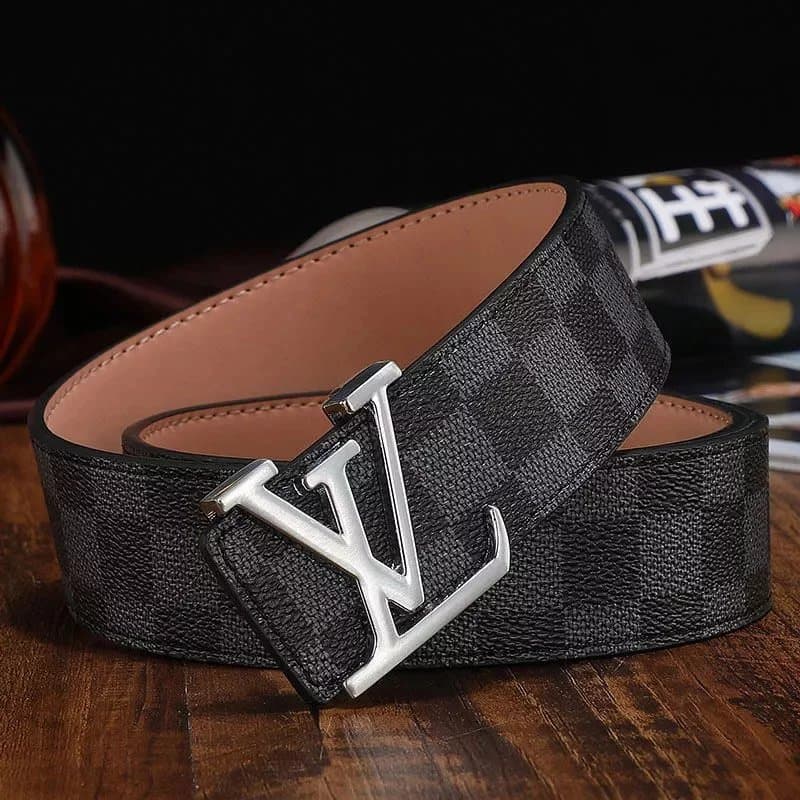 Louis Vuitton LV Belt Monogram Eclipse — 黑格银扣