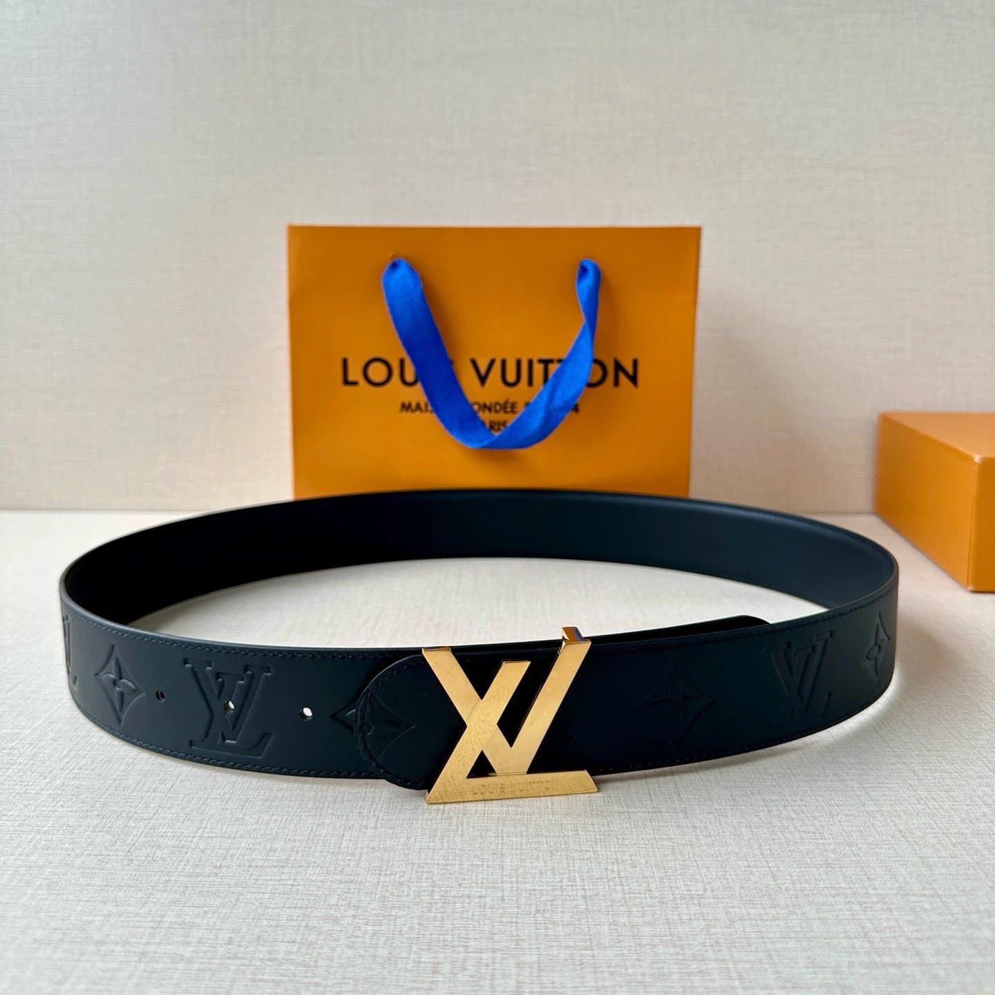 Louis Vuitton LV Initiales Belt Monogram Eclipse — A-10