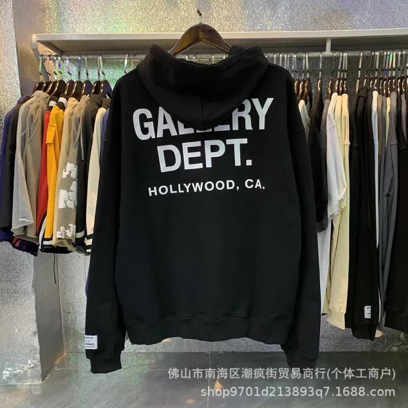 Hooded Sweatshirt Gallery Dept. Logo Print