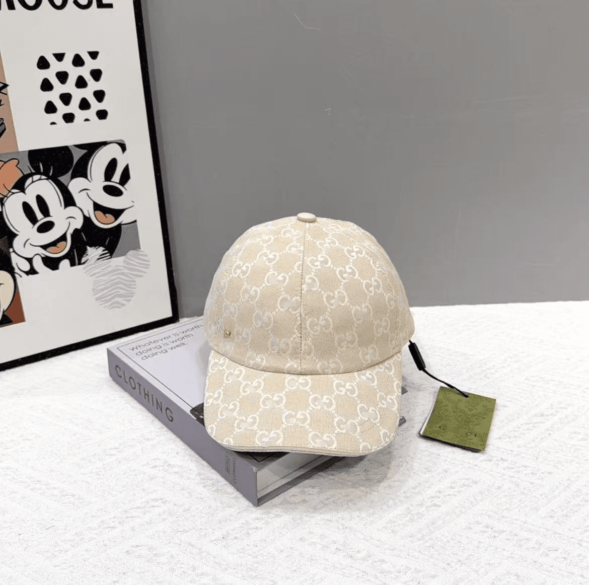 Gucci Cap Fox Embroidery — 可调节 · 米色