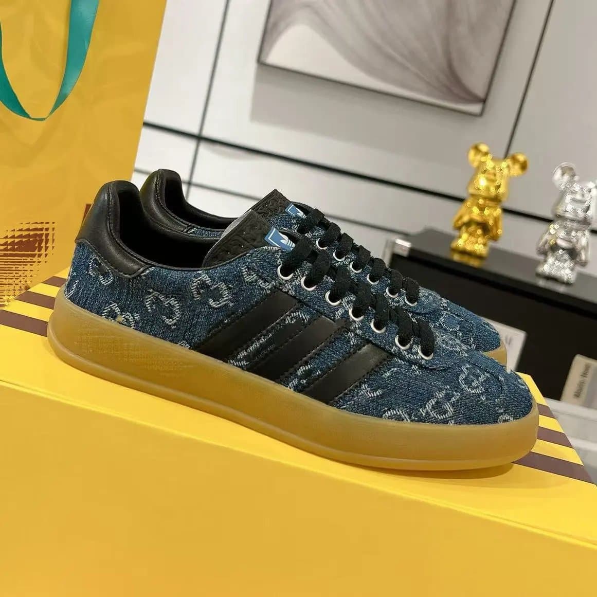 Adidas × Gucci Gazelle GG Monogram — 款式16
