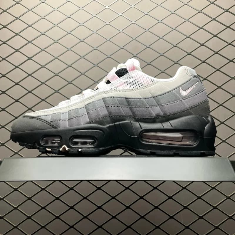 Nike Air Max 95 Particle Grey Pink