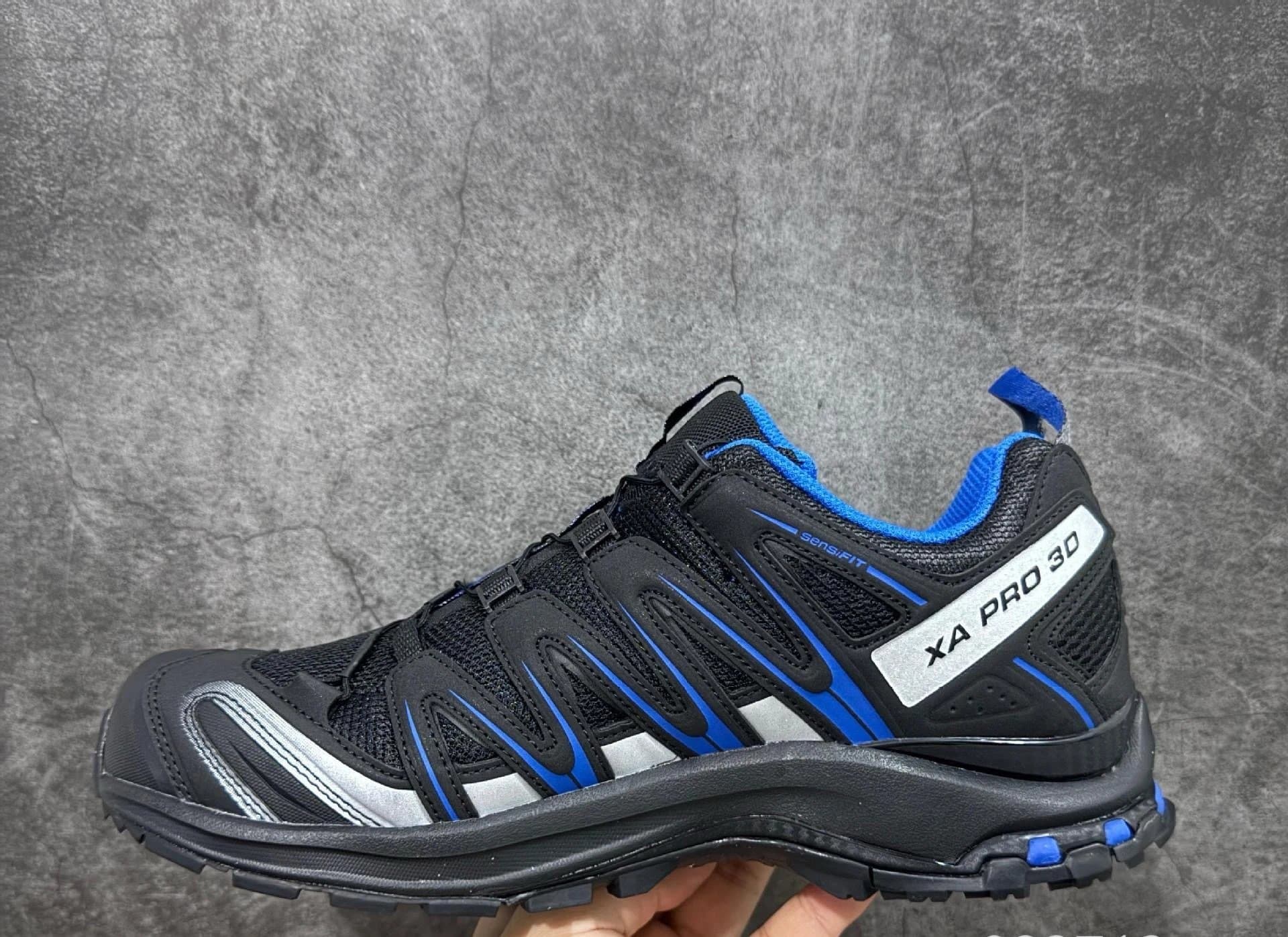 Salomon XA PRO 3D Light Grey — 新款黑蓝银