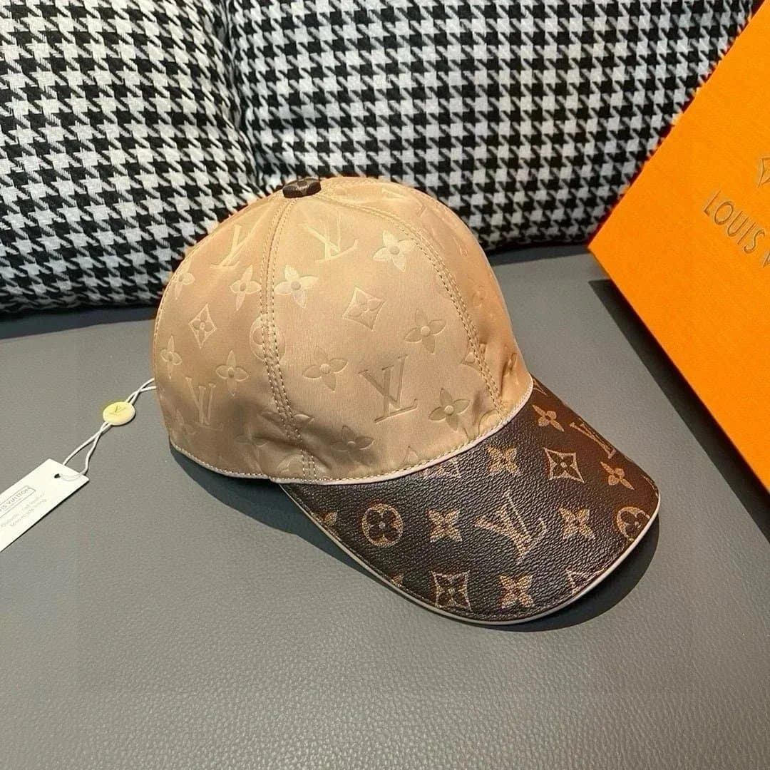 Louis Vuitton Baseball Cap Monogram Canvas