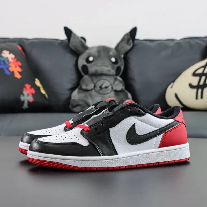 Air Jordan 1 High OG Retro High OG — AJ1黑脚趾 CZ0790-106