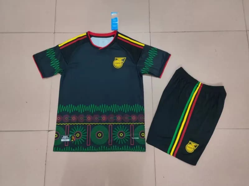 Adidas Venezuela Away Kit White with Blue Yellow Trim — 26牙买加客场