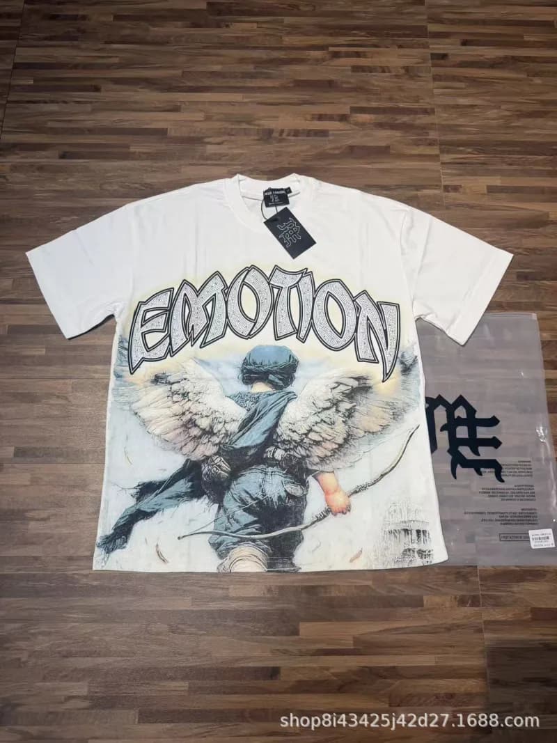 Mixed Emotion Graphic Tee Emotion Print with Rhinestones — 8100米白色