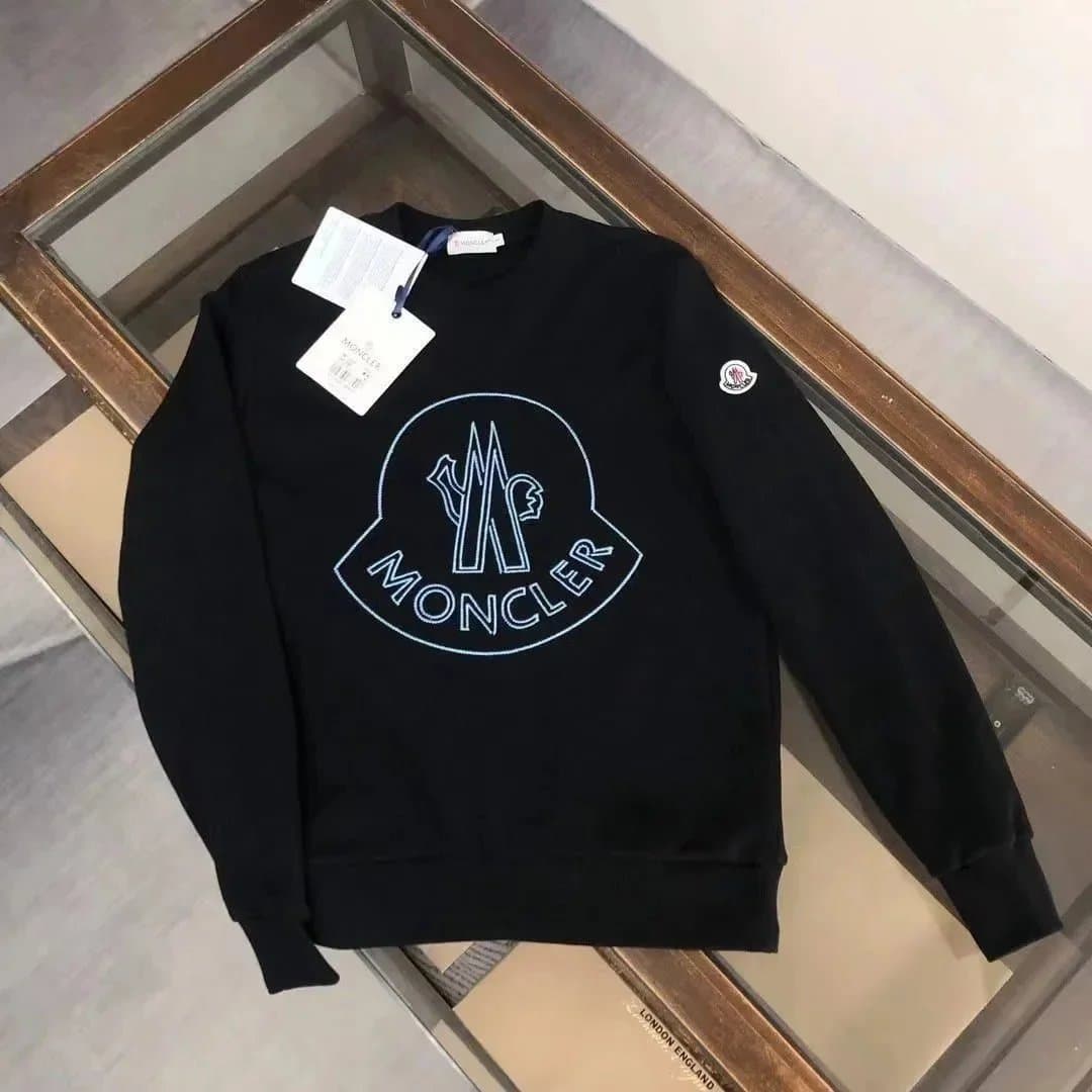 Moncler Crewneck Sweatshirt Logo Patch — 30
