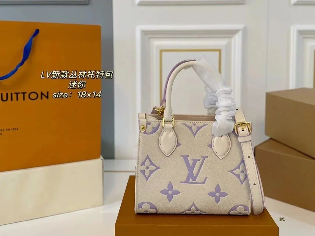 Louis Vuitton Alma BB Monogram Canvas — 12