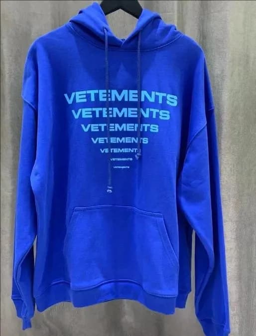 Vetements Hooded Sweatshirt Multi-Logo
