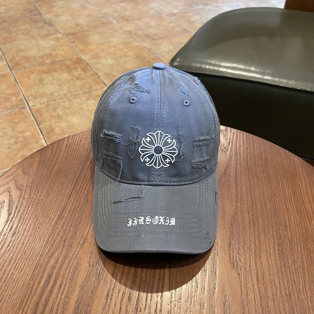 Chrome Hearts Trucker Cap CH Logo Patch — 均码 · 32