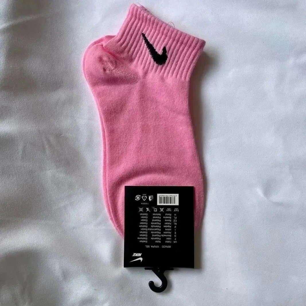 Nike Everyday Plus Cushioned Ankle Sock Pink with Black Swoosh