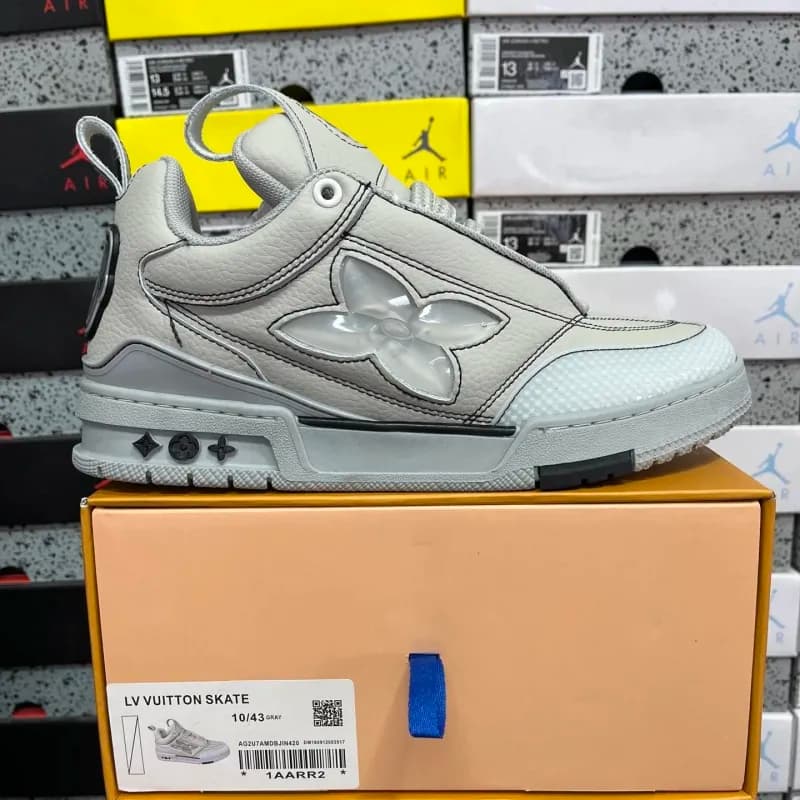 Louis Vuitton LV Vuitton Skate Gray