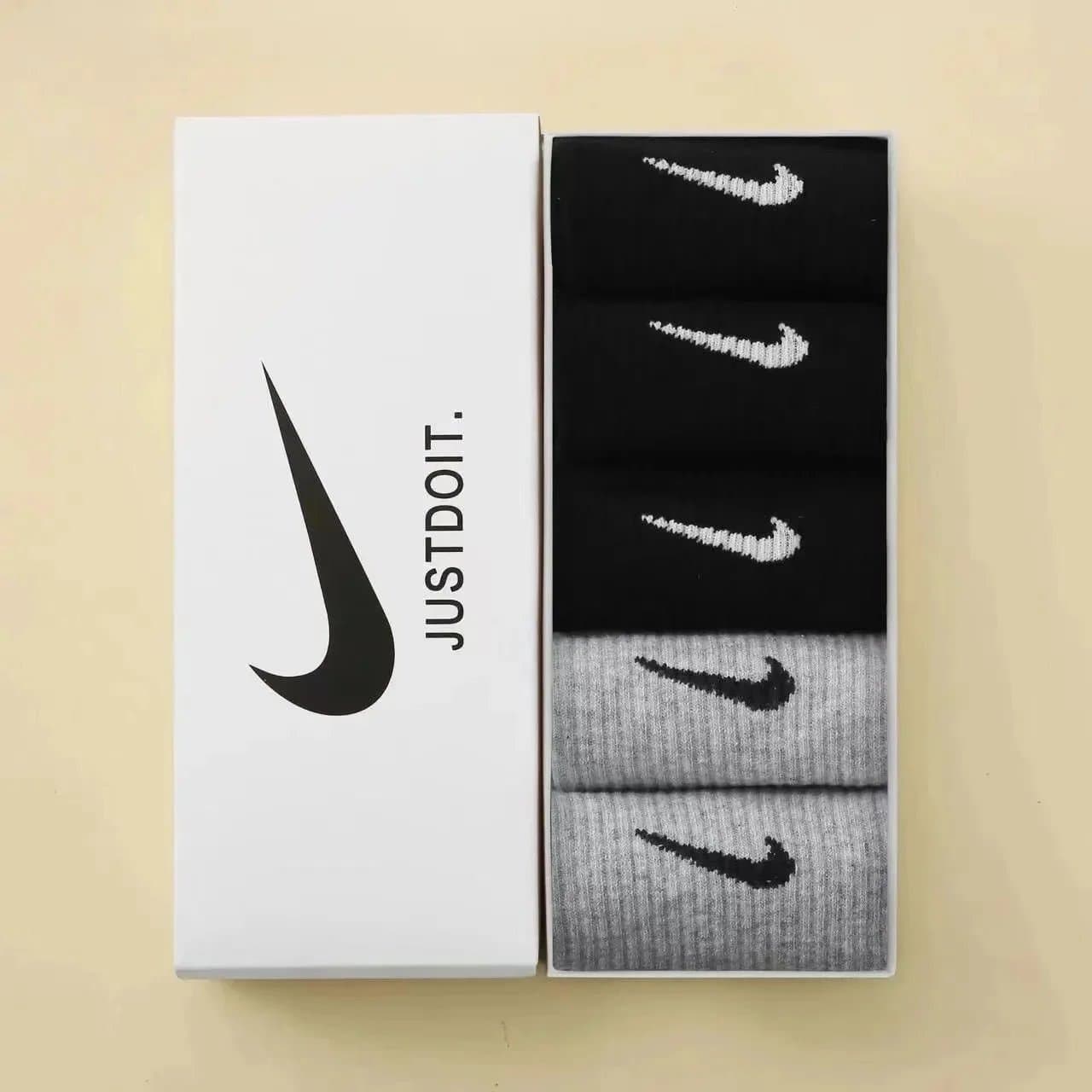 Nike Socks 5-Pack — 5双装【黑+黑+黑+灰+灰】
