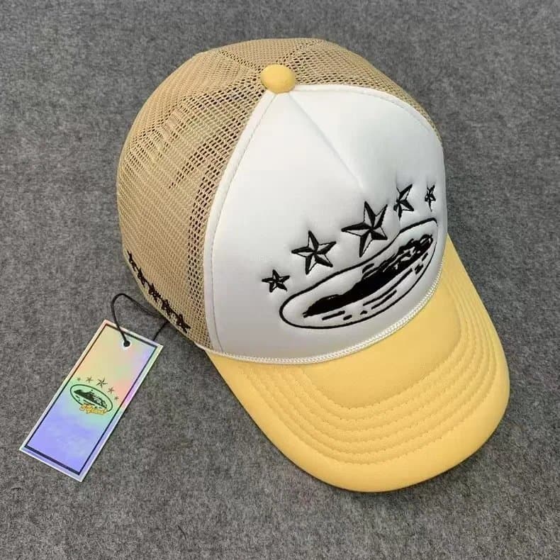 Palace Trucker Cap Five Star — 常规标准 · 白黄