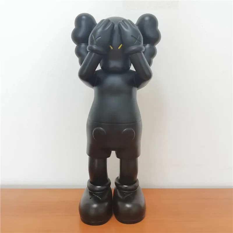 BAPE × KAWS Half-Brain Ape Figure Split Brain Design — 站姿捂眼-黑色