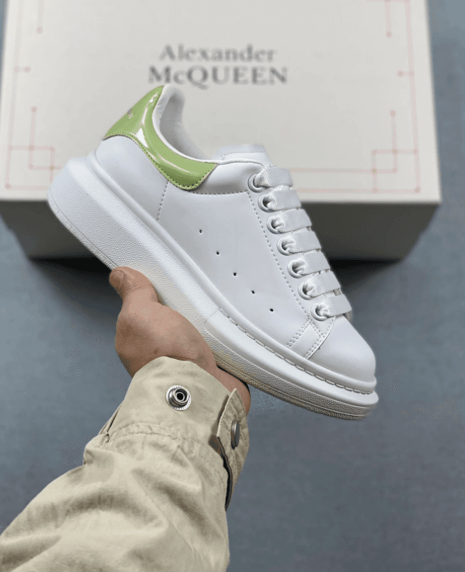Alexander McQueen Oversized Sneaker White Red — 2