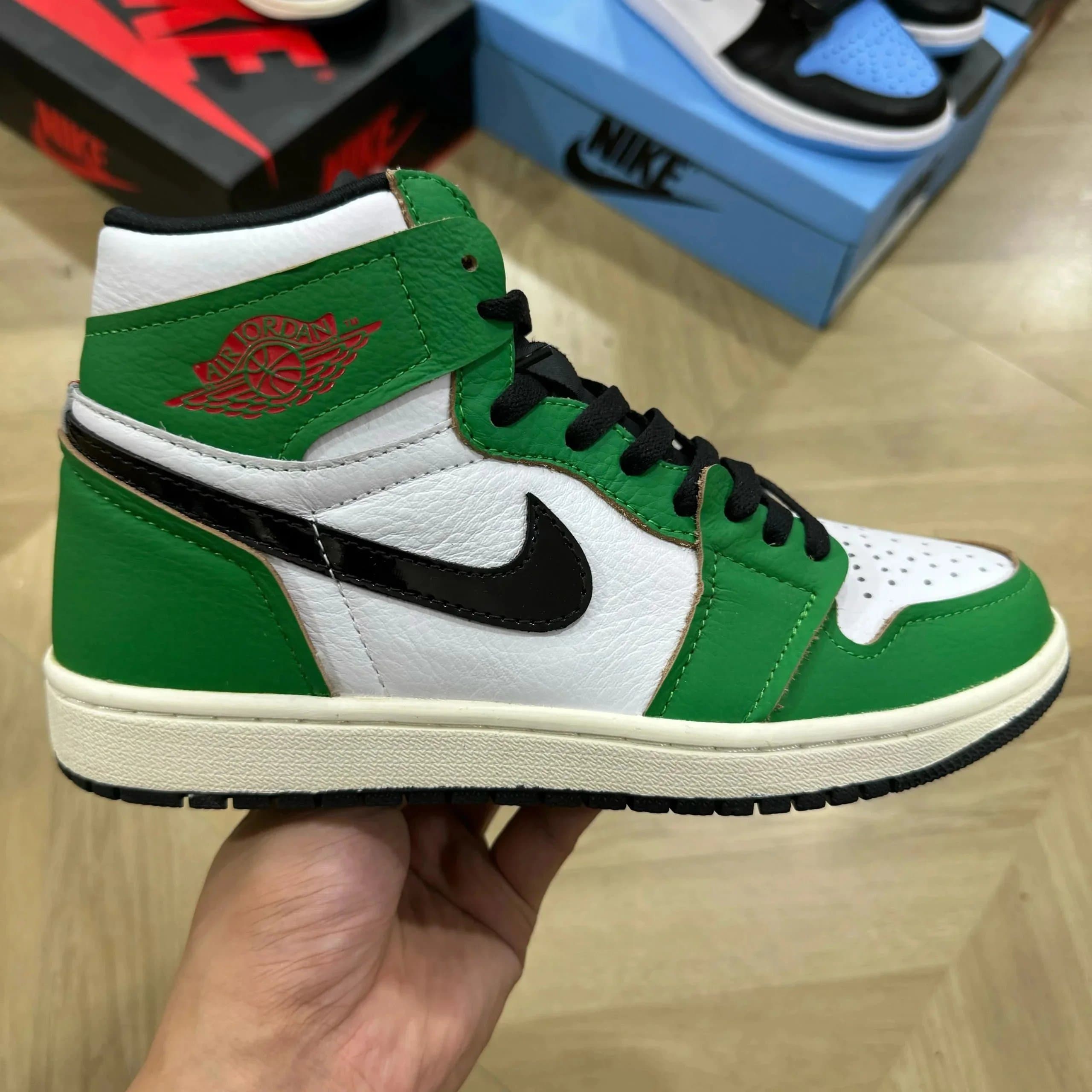 Air Jordan 1 High Lucky Green
