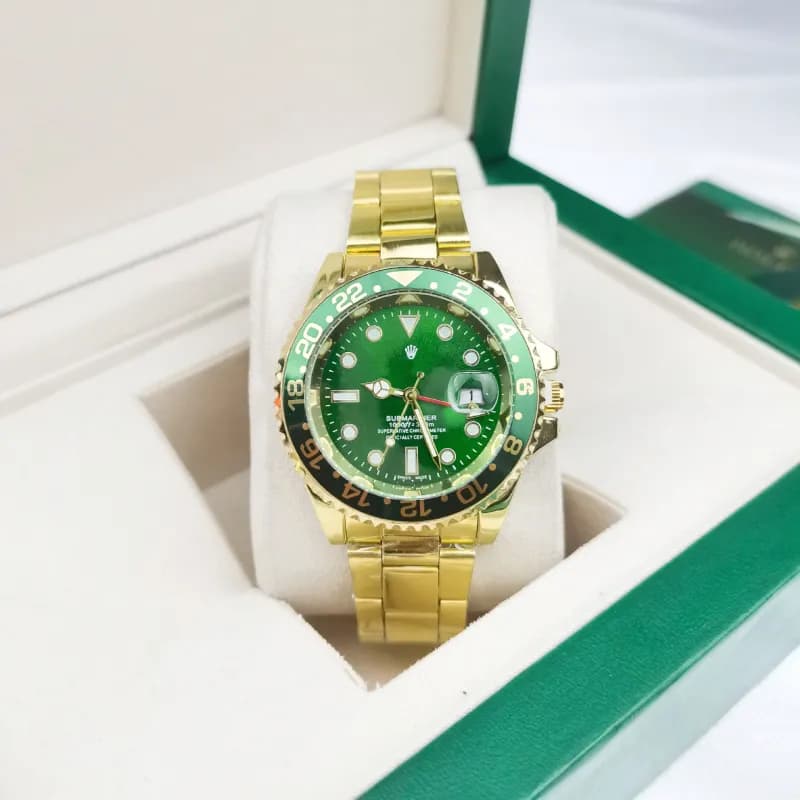 Rolex Submariner Blue Dial with Gold Bezel — Four-pin coke circle, three golden green circles, green surface