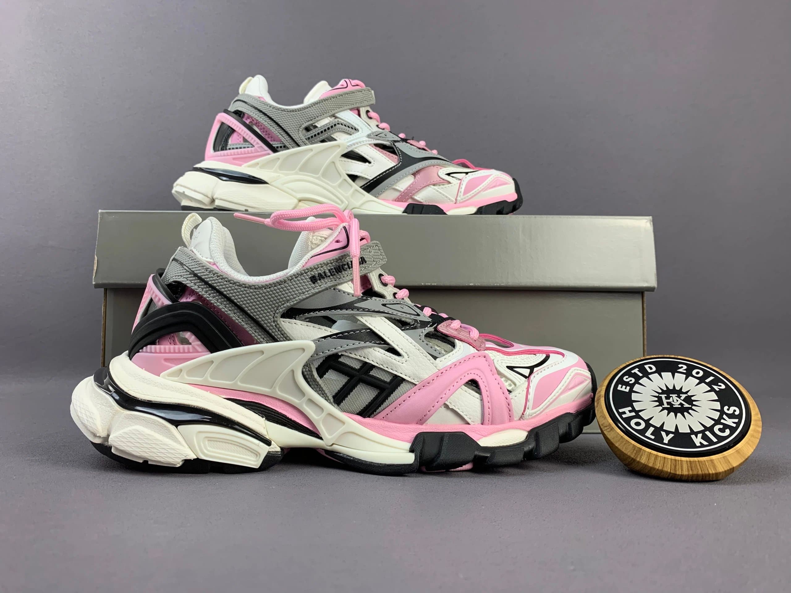 New Balance NB 2002R Phantom — W3AE2 5291