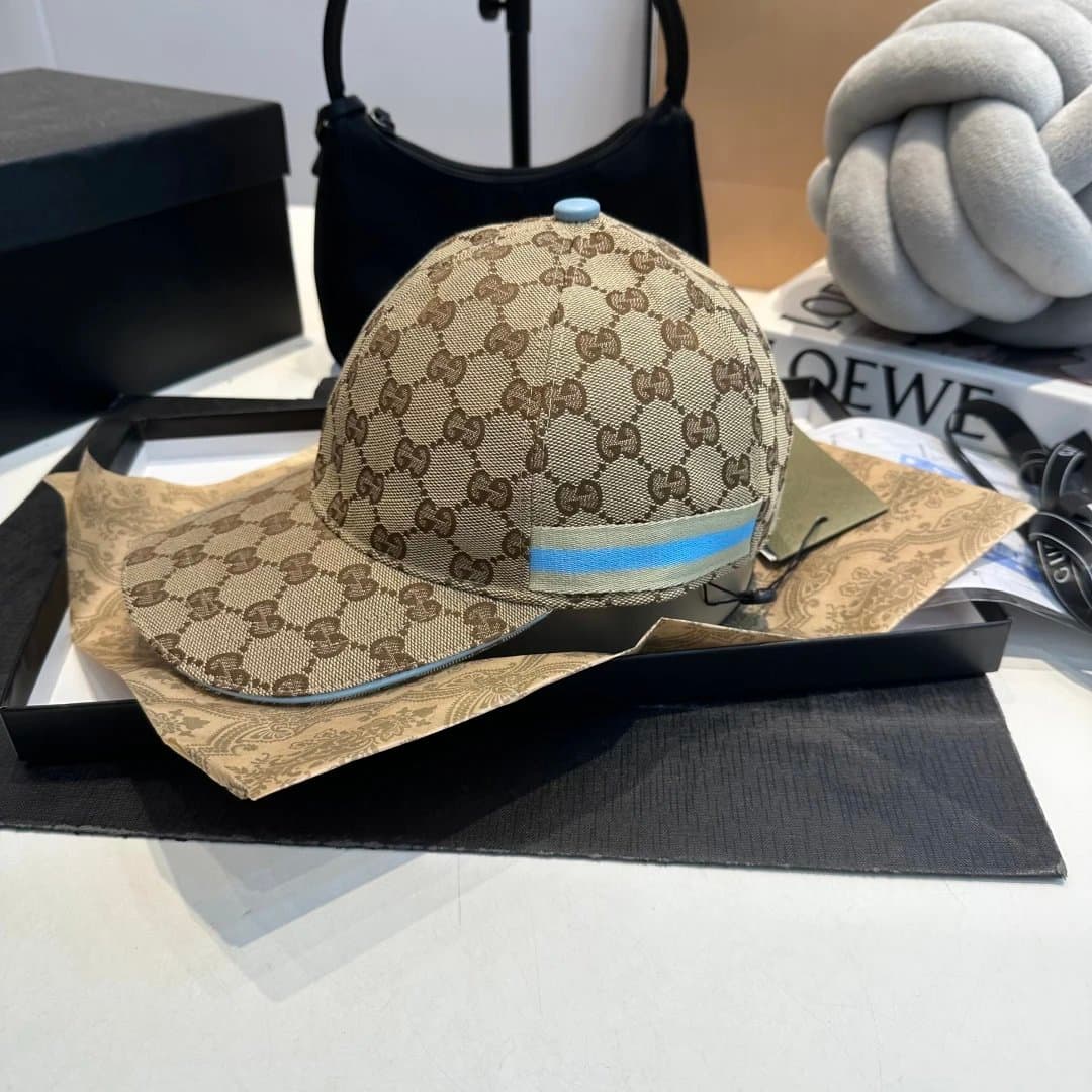 Fendi Baseball Cap FF Monogram — 36