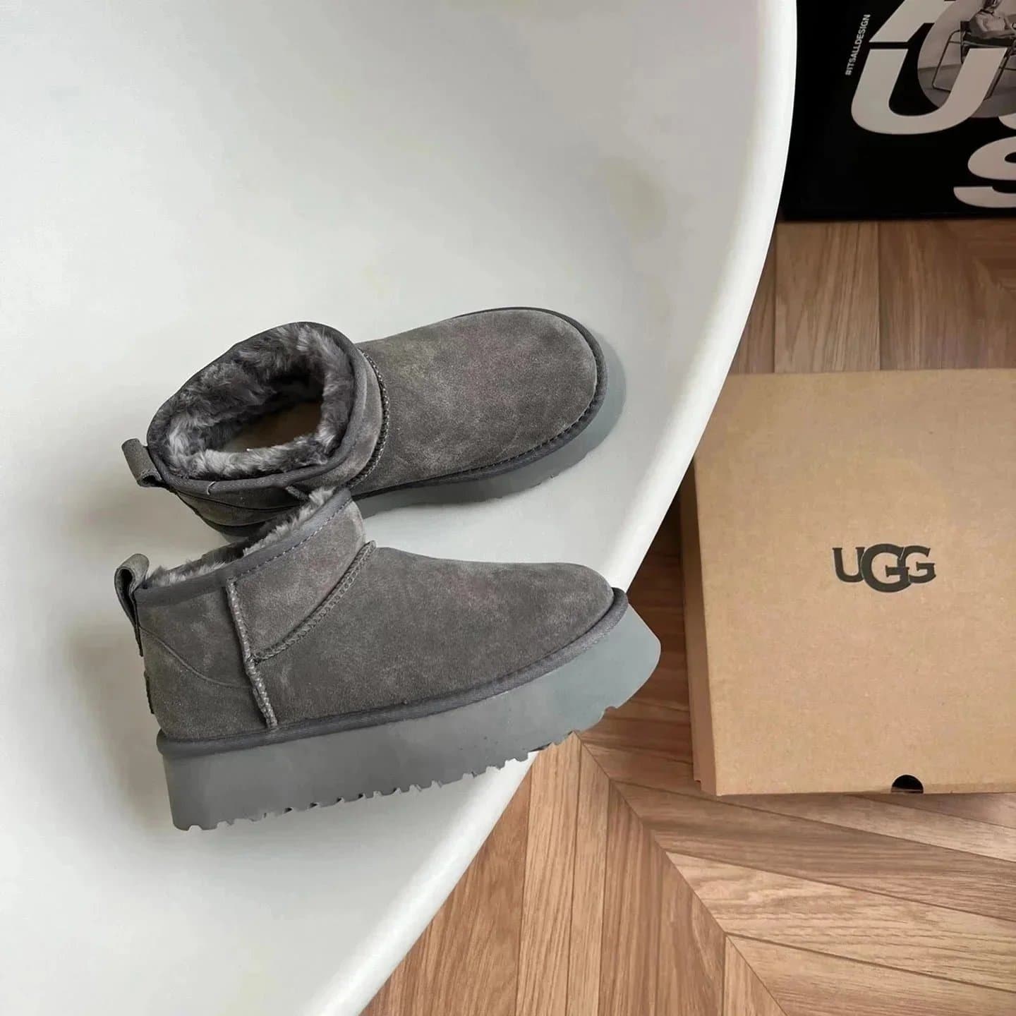 UGG Mini Platform Grey Suede